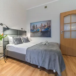  Apartament Przytulne Z Balkonem, 150m Od Dworca Główny Polska